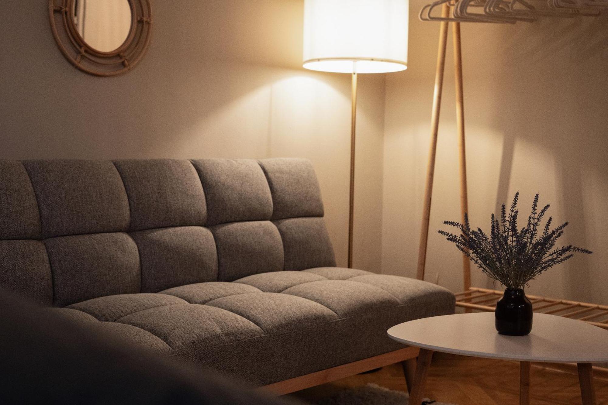 Boho Design Studio - Historic City Center With Free Parking & Aircon By Hero Homes Грац Екстериор снимка